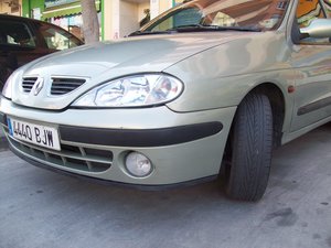 sal am un renault megane 1,9 DCI 2001 ami poate spune cineva ce euro este?