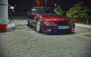 Sal. Cine are de vanzare un e36 pisicuta ingrijita???? Ceva  cum sunt urmatoarele poze ????