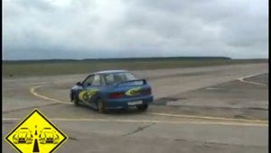 Saloane de tuning auto din Romania 4TuningDAY Oradea 2006 Filme-Drift-show