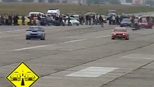 Saloane de tuning auto din Romania 4TuningDAY Oradea 2006 Filme-Liniute