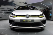 Salonul Auto de la Beijing 2014: VW Golf R400 Concept