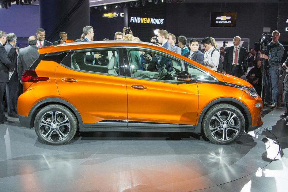 Salonul Auto de la Detroit 2016: Chevrolet Bolt EV - Poze Reale