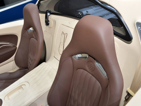 Salonul Auto de la Frankfurt 2013: Bugatti Veyron Grand Sport Vitesse 'Legend Jean Bugatti'