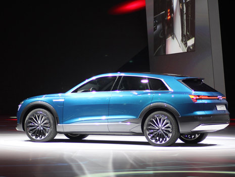 Salonul Auto de la Frankfurt 2015: Audi E-Tron Quattro Concept