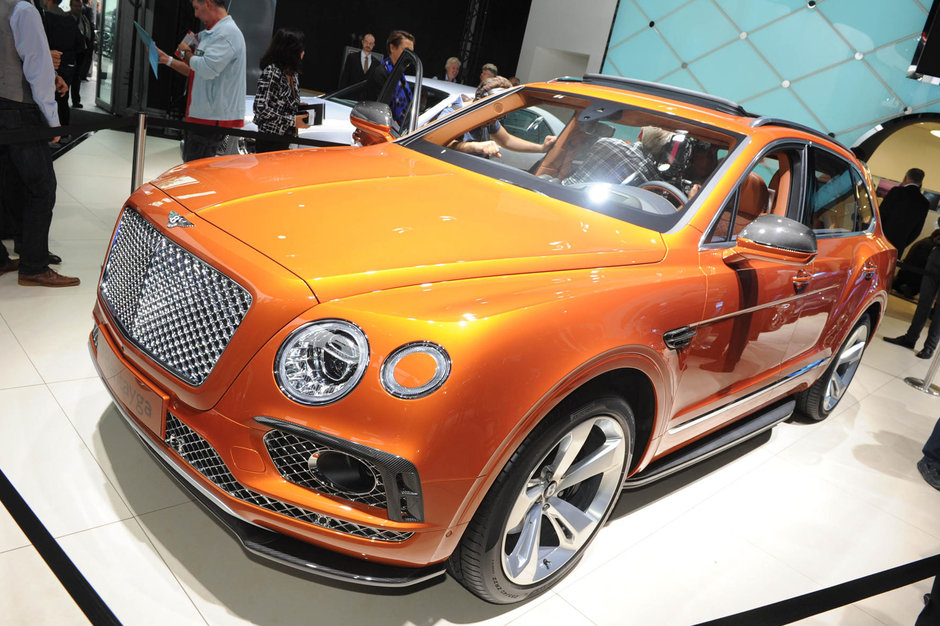 Salonul Auto de la Frankfurt 2015: Bentley Bentayga