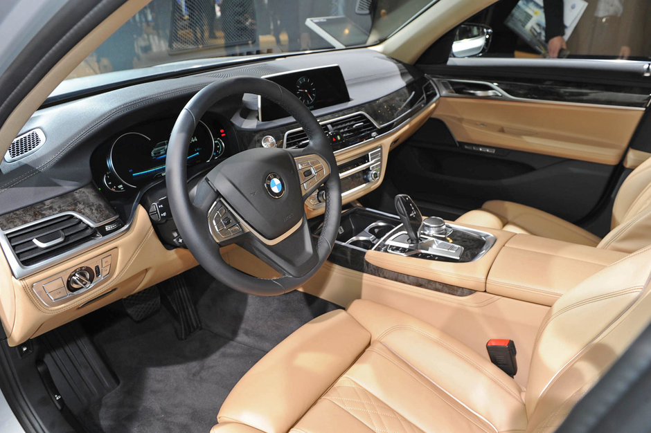 Salonul Auto de la Frankfurt 2015: BMW Seria 7