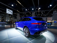 Salonul Auto de la Frankfurt 2015: Jaguar F-Pace