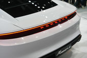 Salonul Auto de la Frankfurt 2015: Porsche Mission E Concept