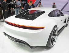 Salonul Auto de la Frankfurt 2015: Porsche Mission E Concept