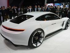 Salonul Auto de la Frankfurt 2015: Porsche Mission E Concept