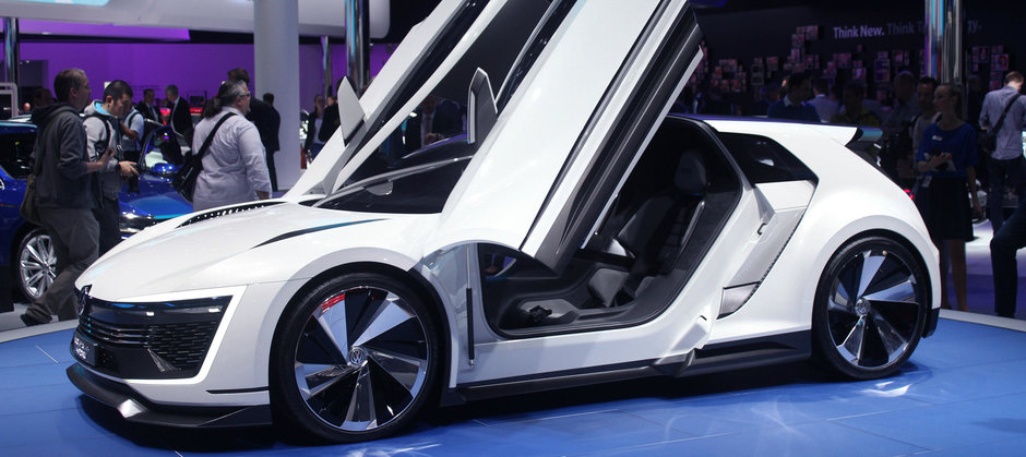 Salonul Auto de la Frankfurt 2015: Volkswagen Golf GTE Sport Concept