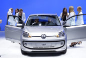 Salonul Auto de la Frankfurt: cele mai frumoase Fraulein, partea a doua.