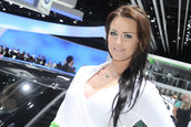 Salonul Auto de la Frankfurt: cele mai frumoase Fraulein, partea a doua.