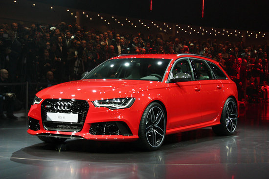 Salonul Auto de la Geneva 2013: Audi RS6 Avant