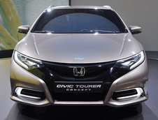 Salonul Auto de la Geneva 2013: Honda Civic Tourer Concept