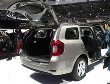 Salonul Auto de la Geneva 2013: Standul Dacia