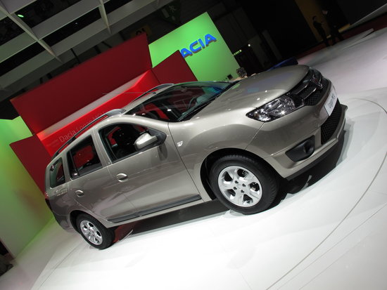 Salonul Auto de la Geneva 2013: Standul Dacia