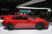 Salonul Auto de la Los Angeles 2014: Porsche 911 Carrera si Cayenne GTS