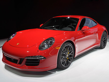 Salonul Auto de la Los Angeles 2014: Porsche 911 Carrera si Cayenne GTS