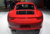 Salonul Auto de la Los Angeles 2014: Porsche 911 Carrera si Cayenne GTS