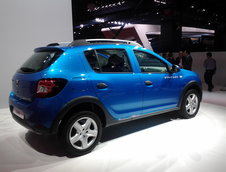 Salonul Auto de la Paris 2012: Imagini de la standul Dacia