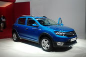 Salonul Auto de la Paris 2012: Imagini de la standul Dacia