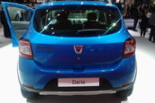 Salonul Auto de la Paris 2012: Imagini de la standul Dacia