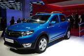 Salonul Auto de la Paris 2012: Imagini de la standul Dacia