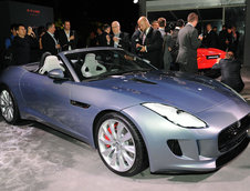 Salonul Auto de la Paris 2012: Jaguar F-Type