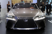 Salonul Auto de la Paris 2012: Lexus LF-CC Concept