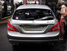 Salonul Auto de la Paris 2012: Mercedes CLS Shooting Brake