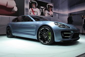 Salonul Auto de la Paris 2012: Porsche Panamera Sport Turismo