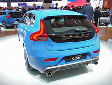 Salonul Auto de la Paris 2012: Volvo V40 R-Design