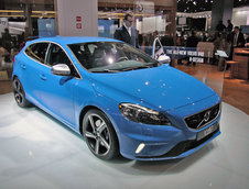 Salonul Auto de la Paris 2012: Volvo V40 R-Design