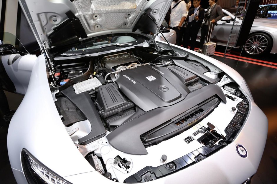 Salonul Auto de la Paris 2014: Mercedes AMG GT