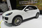 Salonul Auto de la Paris 2014: Porsche Cayenne S E-Hybrid