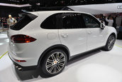 Salonul Auto de la Paris 2014: Porsche Cayenne S E-Hybrid