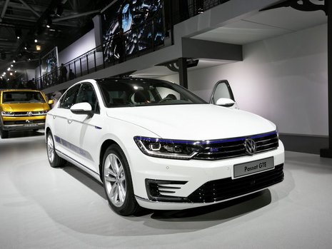 Salonul Auto de la Paris 2014: Volkswagen Passat GTE