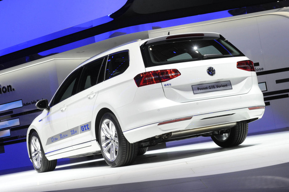 Salonul Auto de la Paris 2014: Volkswagen Passat GTE