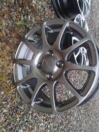 Salut!:)Nou in lumea tuning-ului:)