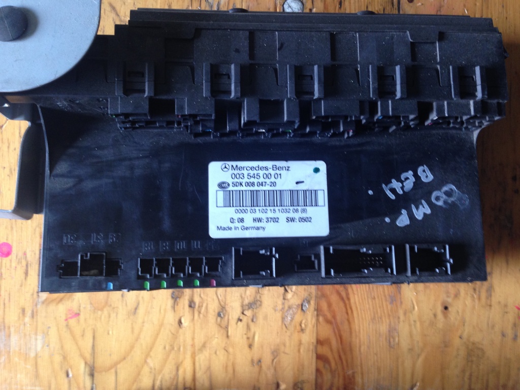 Sam spate mercedes e class w211 cod 211 545 00 01