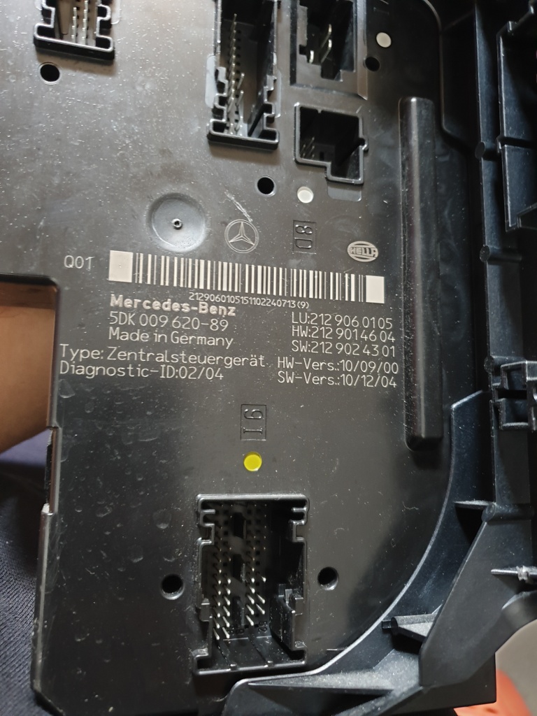 Sam Spate Mercedes E Class W212 2010 cod 5DK009620-89