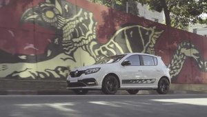 Sandero RS iese la joaca intr-un nou material video