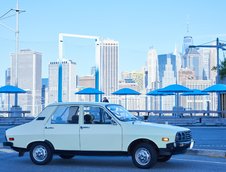 Sapte Dacii clasice au facut turul orasului New York de Ziua Nationala a Romaniei