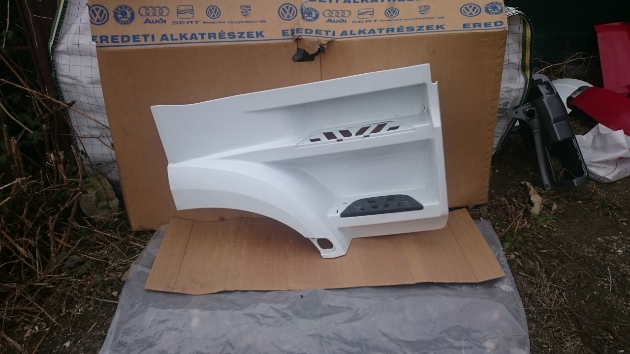 Scara dreapta Mercedes Actros MP4 (2011-2016) cod 7652500RH