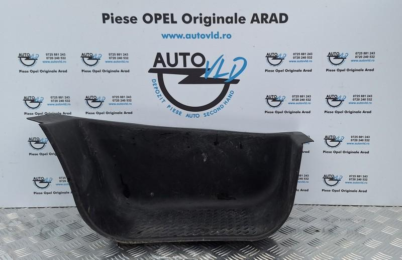 Scara treapta dreapta fata Nissan Interstar 2002->