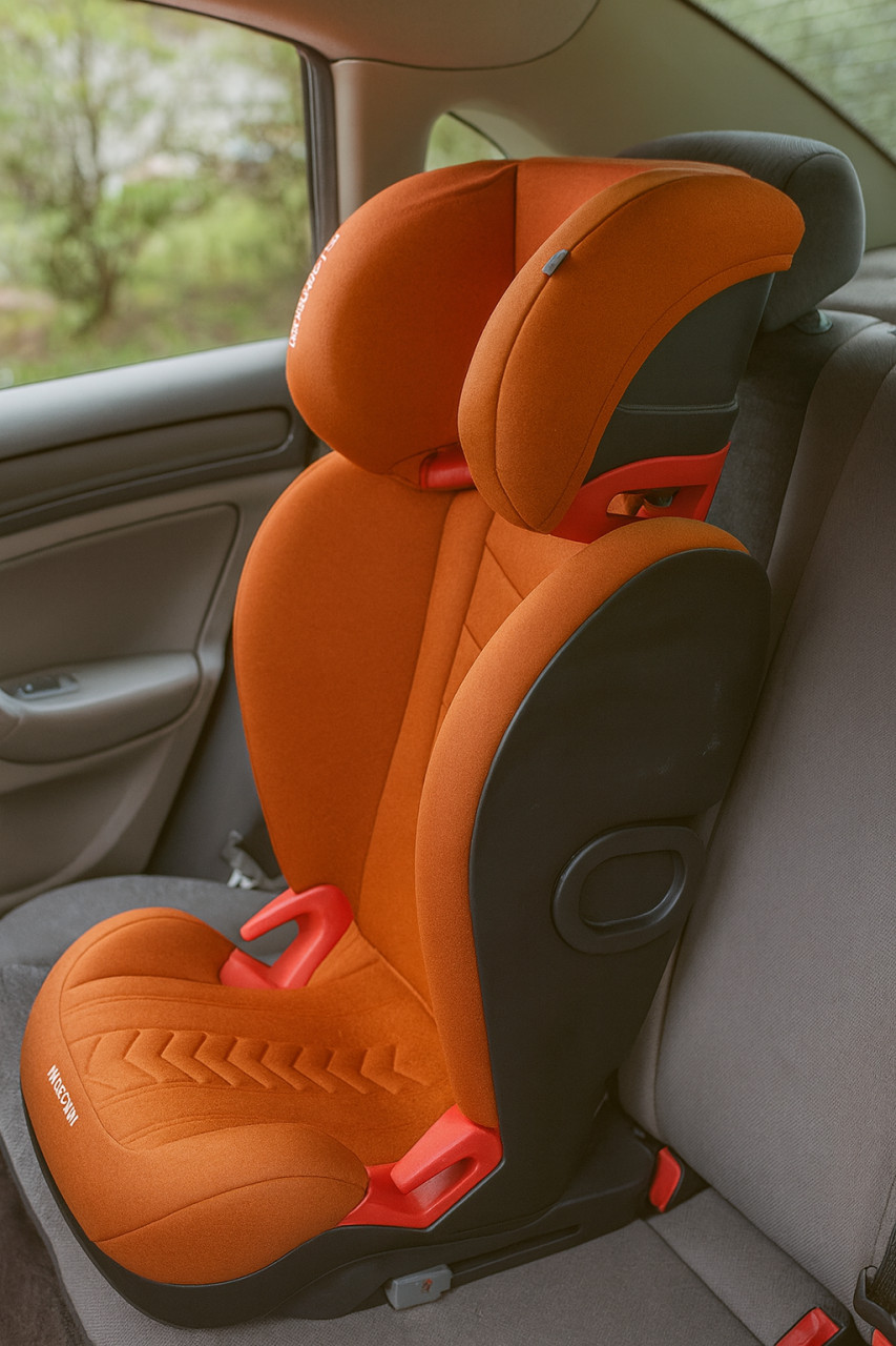 Scaun auto premium IsoFix 9 36 kg, reglabil & super sigur aproape nou!