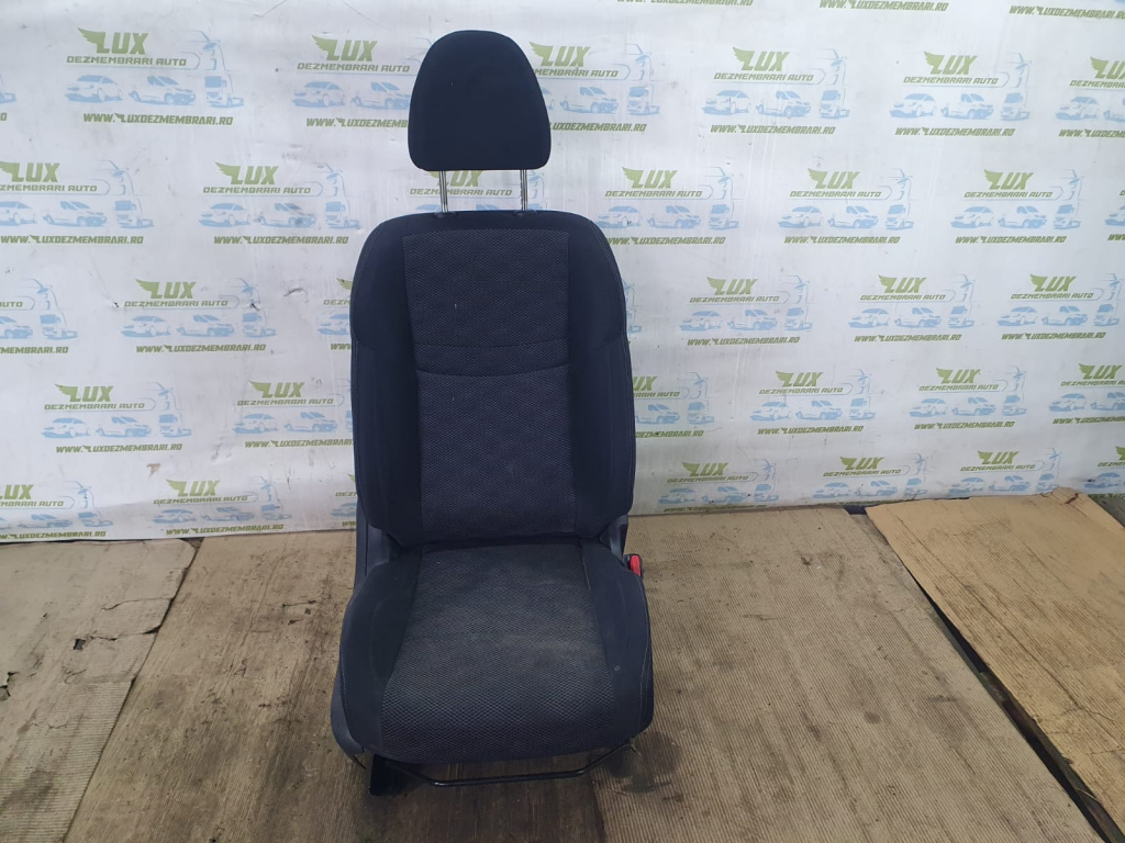 Scaun dreapta fata Nissan Qashqai 2 J11 [2013 - 2020] 1.6 dci R9M