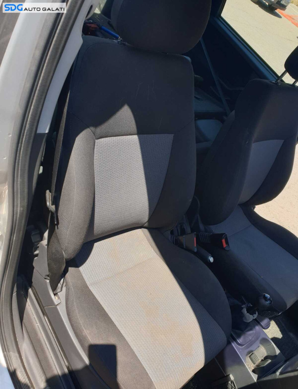 Scaun Dreapta Fata Pasager Opel Meriva A 2003 - 2010