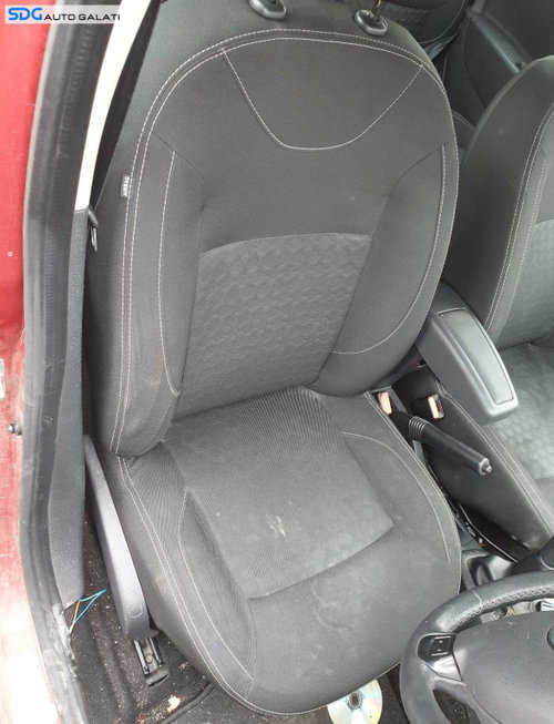 Scaun Dreapta Fata Pasager Textil Fara Incalzire Dacia Logan 2 2012 - 2016 [C4492]